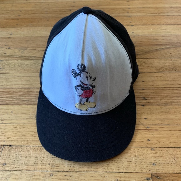 Disney Accessories - Disney Mickey Mouse graphic SnapBack baseball hat